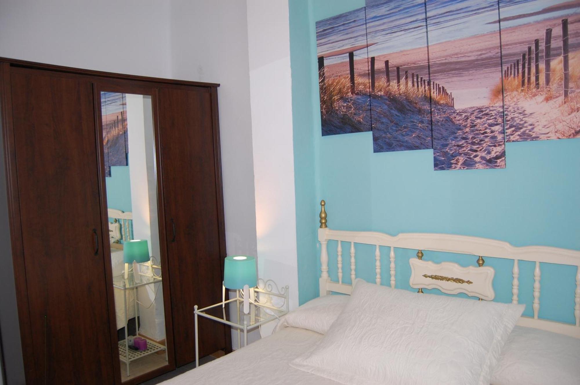 Apartamento San Juan De Dios Seville Ngoại thất bức ảnh