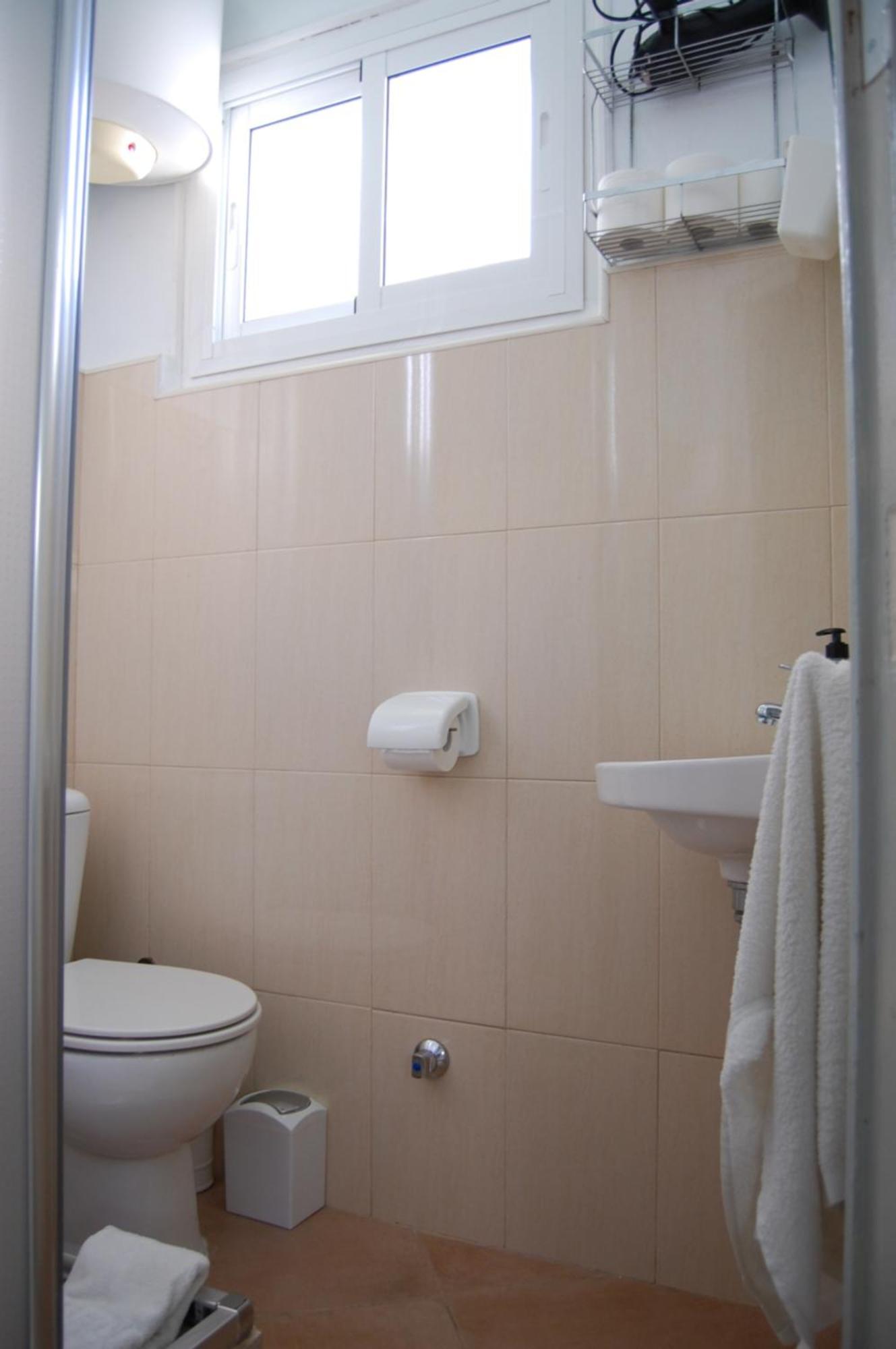 Apartamento San Juan De Dios Seville Ngoại thất bức ảnh